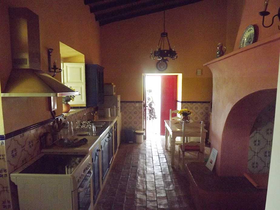 YOGA HOLIDAY IN PORTUGAL