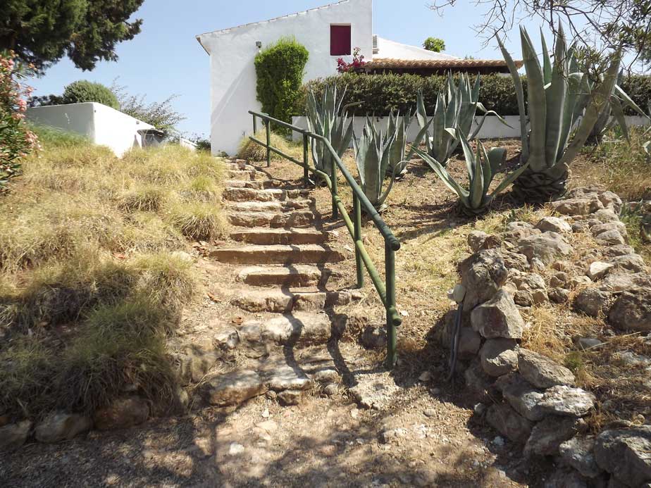 YOGA HOLIDAY IN PORTUGAL