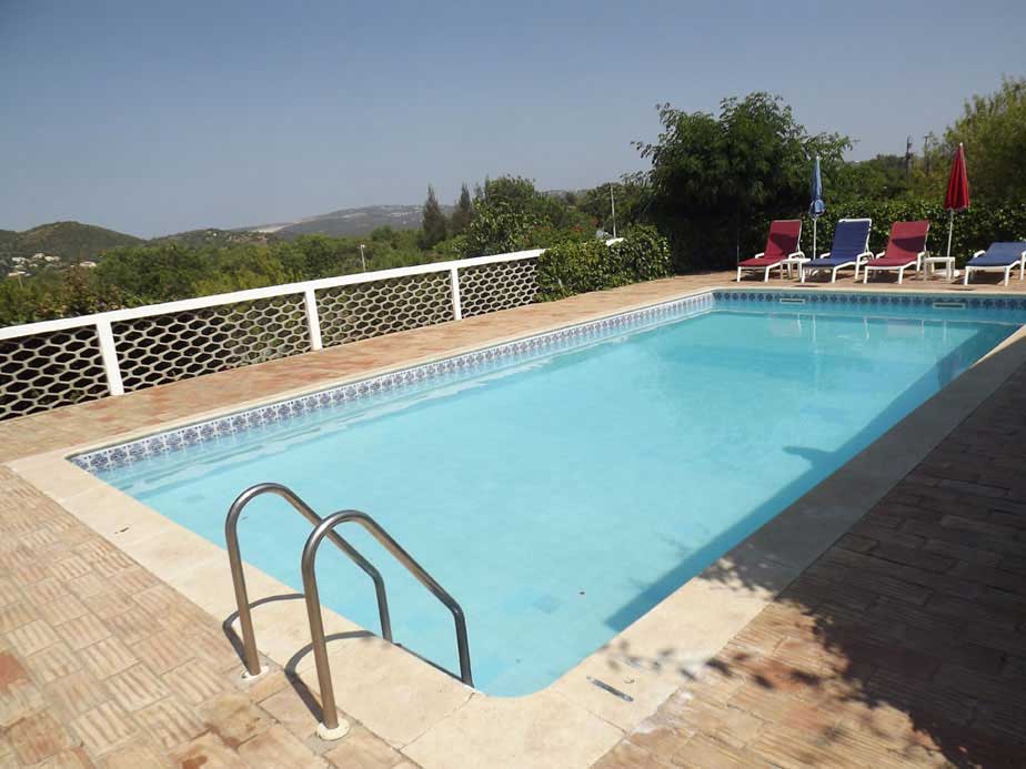 YOGA HOLIDAY IN PORTUGAL